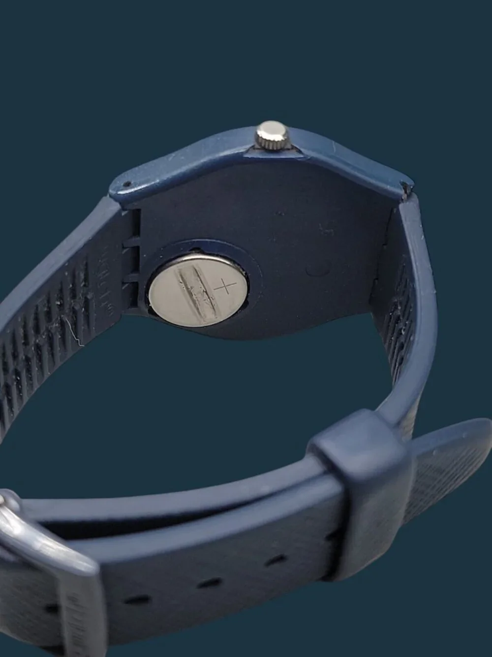 Vintage Swatch Gent Just Blue GN715 (2001) Swiss Quartz Watch Day/Date 34mm 7.5